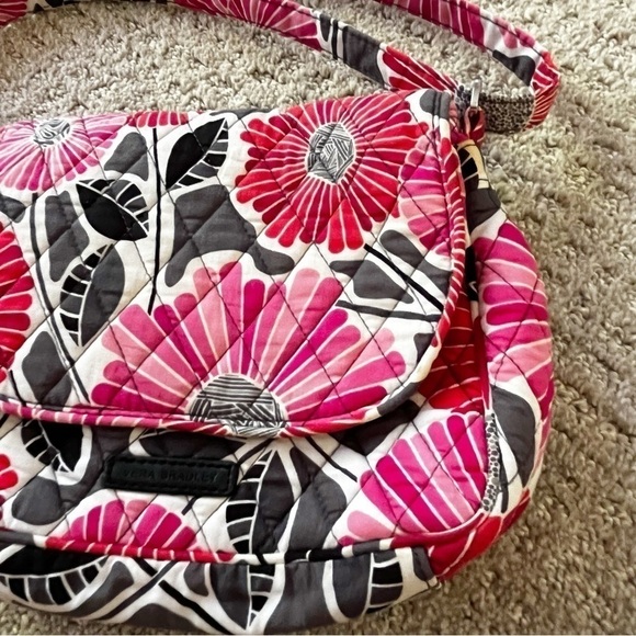 Vera Bradley Cherry Blossom Crossbody Bag Snap Mailbag Flap Gray Pink Floral - Picture 4 of 8